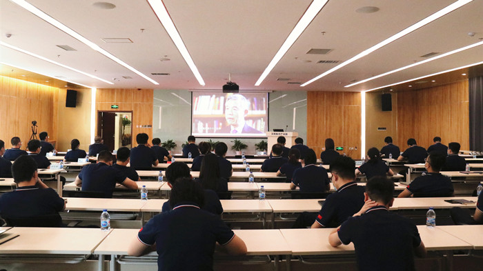 耀彩网工业集团召开清静生产事情聚会