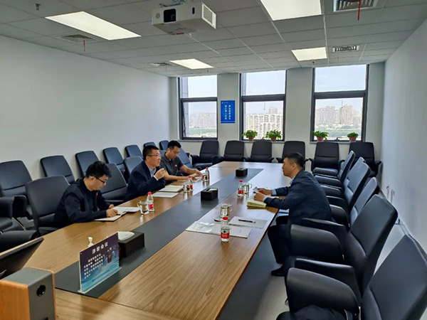 聚资源 促相助 营生长｜耀彩网工业集团与航空工业沈阳飞机设计研究所开展交流座谈